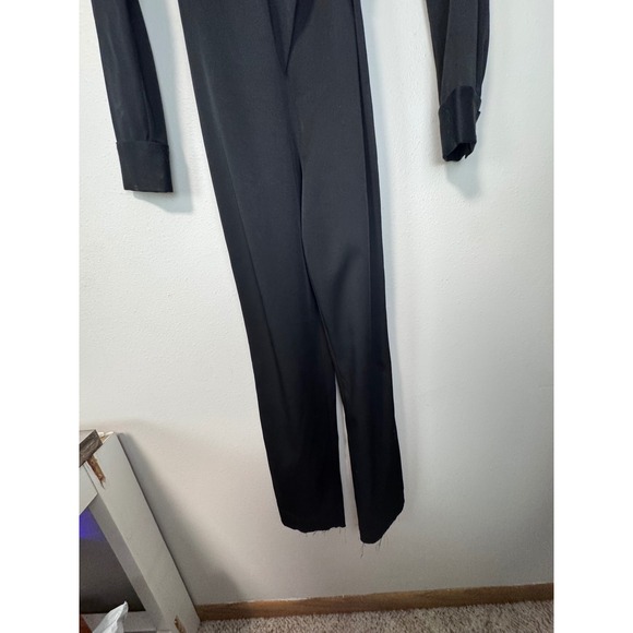 NWOT Diane Von Furstenberg Plunge Jumpsuit with‎ Satin Trim and Sash Belt Size 2 - Picture 4 of 16